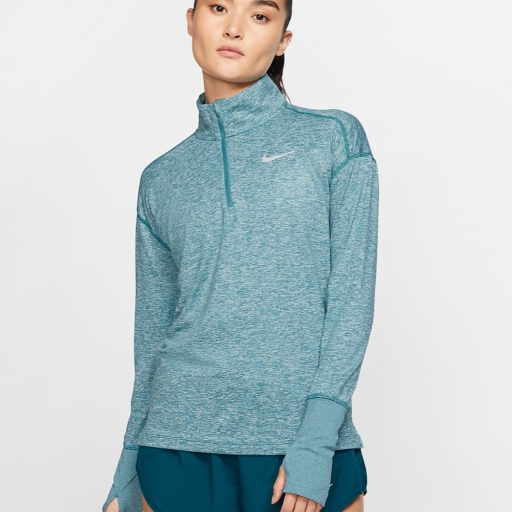 Nike Women’s Half-Zip Running Top😍